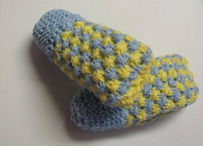 32-Double Knot Stitch Slippers