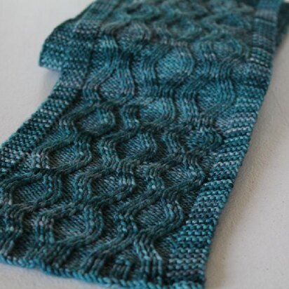 Oscillation Scarf