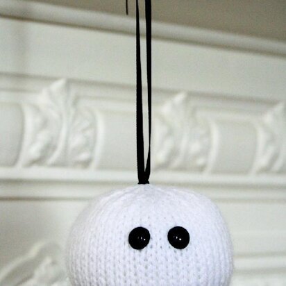 Amigurumi Snowball