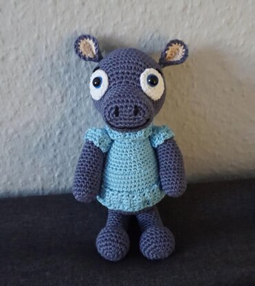 Crochet pattern for hippo Lisa!