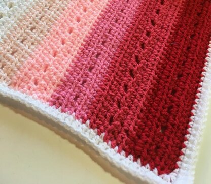 Easy Eyelet Baby Blanket