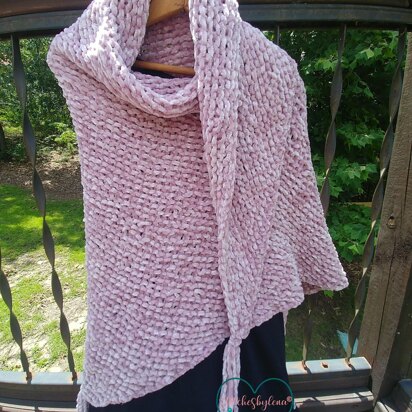 Easy Beginner Knit Shawl - Soft as Velvet - knitting pattern