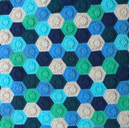 hexagon baby blanket