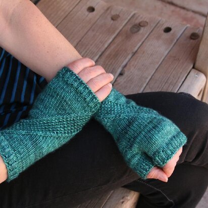 Greyston Mitts - knitting pattern