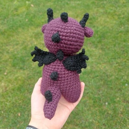 Daisy the Dragon Amigurumi Pattern