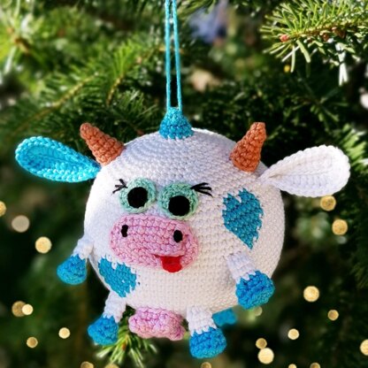 Funny Cow Xmas Ornament