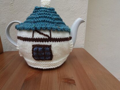Knit Cottage Tea Cosy