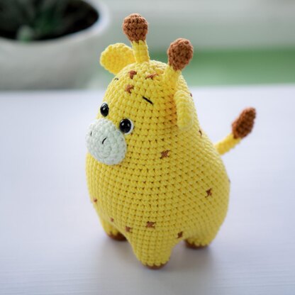 Chubby Giraffe