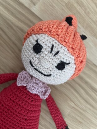 Mischievous girl amigurumi