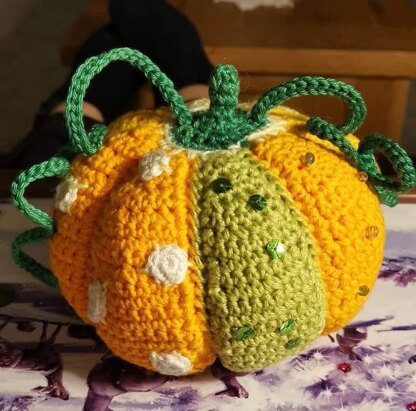 Crochet pumpkin