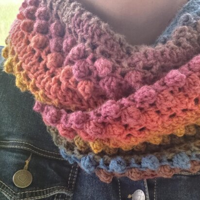 Airy Puff Infinity Scarf