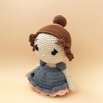 Jane Austen Crochet pattern by Manuska Crochet