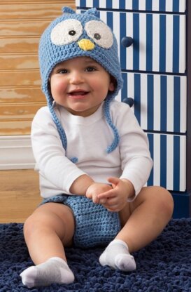 Cutie Blue Bird Hat & Diaper Cover in Red Heart With Love Solids - LW4295