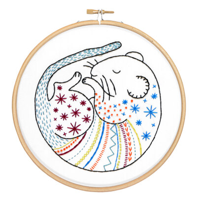 Hawthorn Handmade Dormouse Contemporary Embroidery Kit - 12 x 15cm