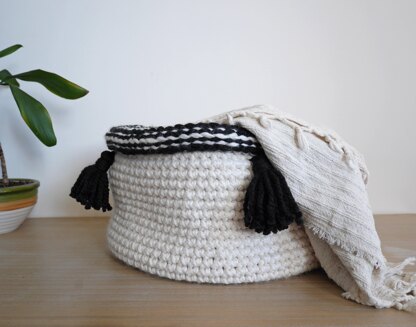 Maja basket