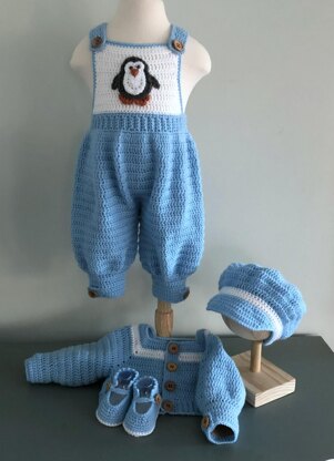 Overalls Outfit with Seasonal Appliques