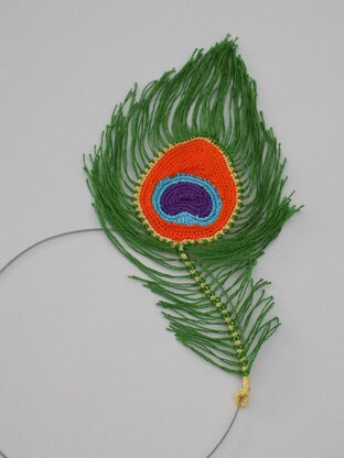 Peacock feather necklace