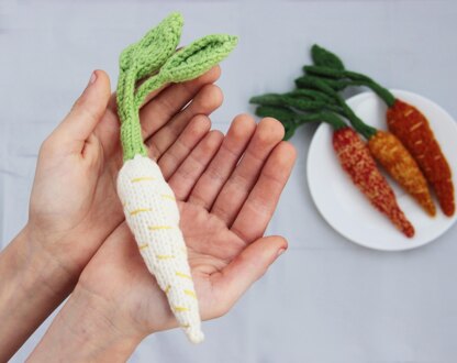 Knitted carrot: Easter Spring Decor
