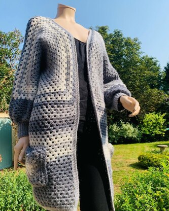 Easy Granny Hexagon Cardigan