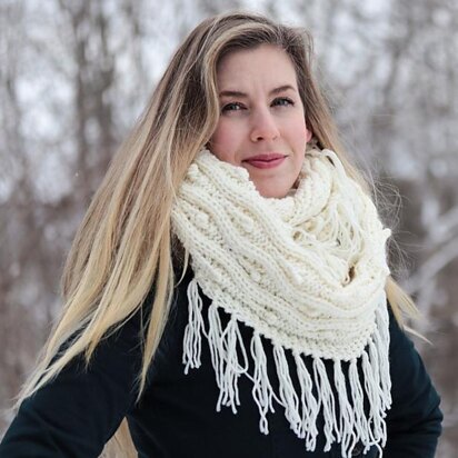 Irish Bobble Infinity Scarf - knitting pattern