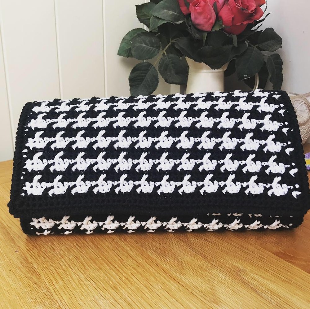 Houndstooth Clutch Bag