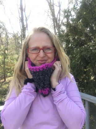 Two Stripe Chunky Cozy Crochet Cowl