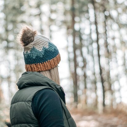 Mountain Range Hat