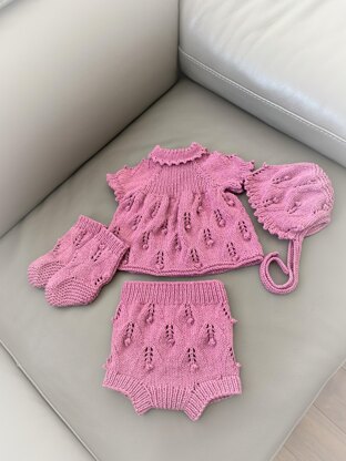 "Paris" 4 piece set