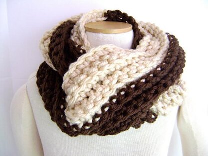 Crochet Scarf Chunky and Chic