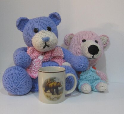 Two Bears - Tea Cozy & Knitkinz