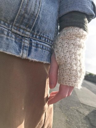 Fingerless Gloves