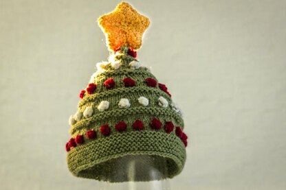 Christmas Tree Hat With Bobbles and Star