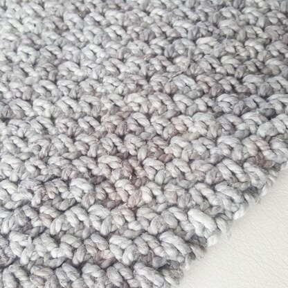 Easy Moss Stitch Crochet Blanket Pattern
