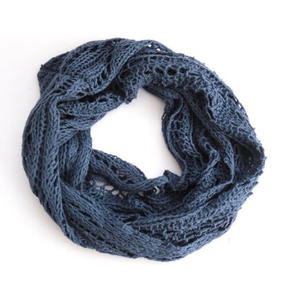 Lace Columns Infinity Scarf