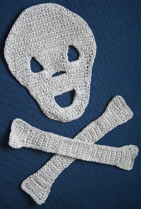 Skull and Crossbones Applique