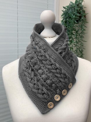 Magnificent Loops Neck Scarf Crochet Pattern #451