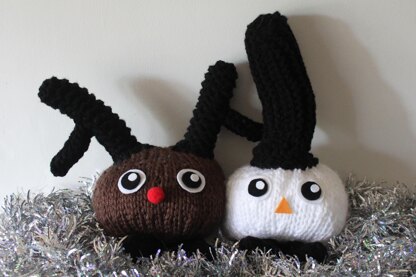 Knitted Christmas Critters