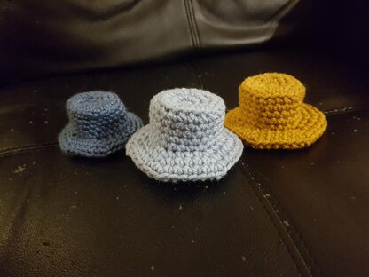 Top hat for amigurumi