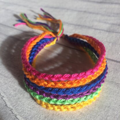 Crochet Bracelet for Complete Beginners