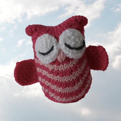 Olive the Owl - knitting pattern