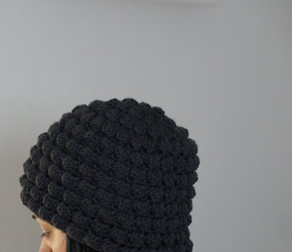 Bobble stitch beanie