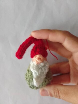 Gnome knit postal