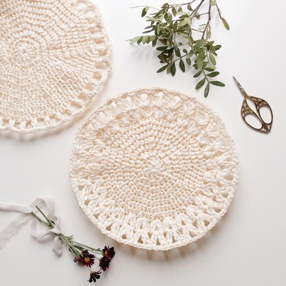 Raffia Coasters / Underplates