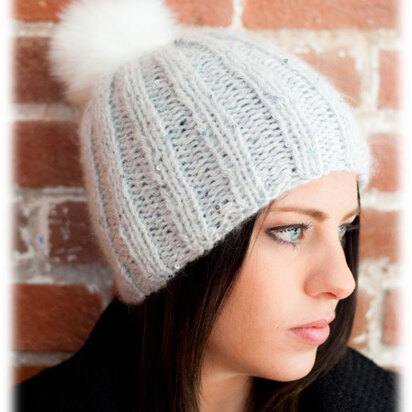Hat in Plymouth Yarn Inspire - 2725 - Downloadable PDF