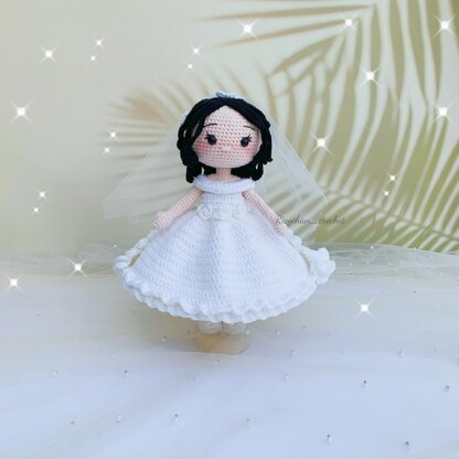 Lyly The Bride doll