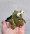 Dinosaur pocket buddy knitting pattern