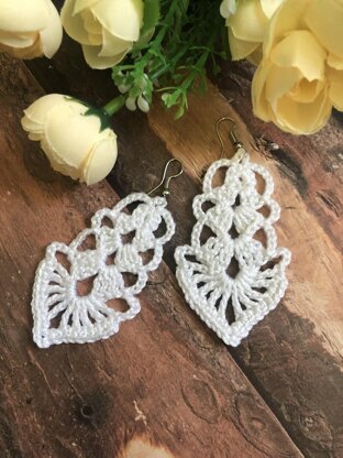 9. Long dangle wedding earrings