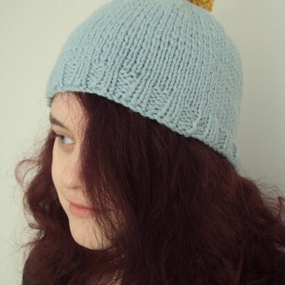 Pompom Hat - knitting pattern