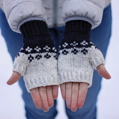 Moon Bloom Mitts