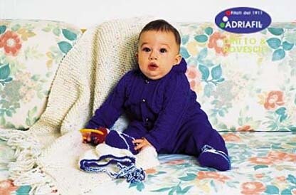 Tenderly Set, Play Rug & Bonnet and Booties in Adriafil Avantgarde and Happy